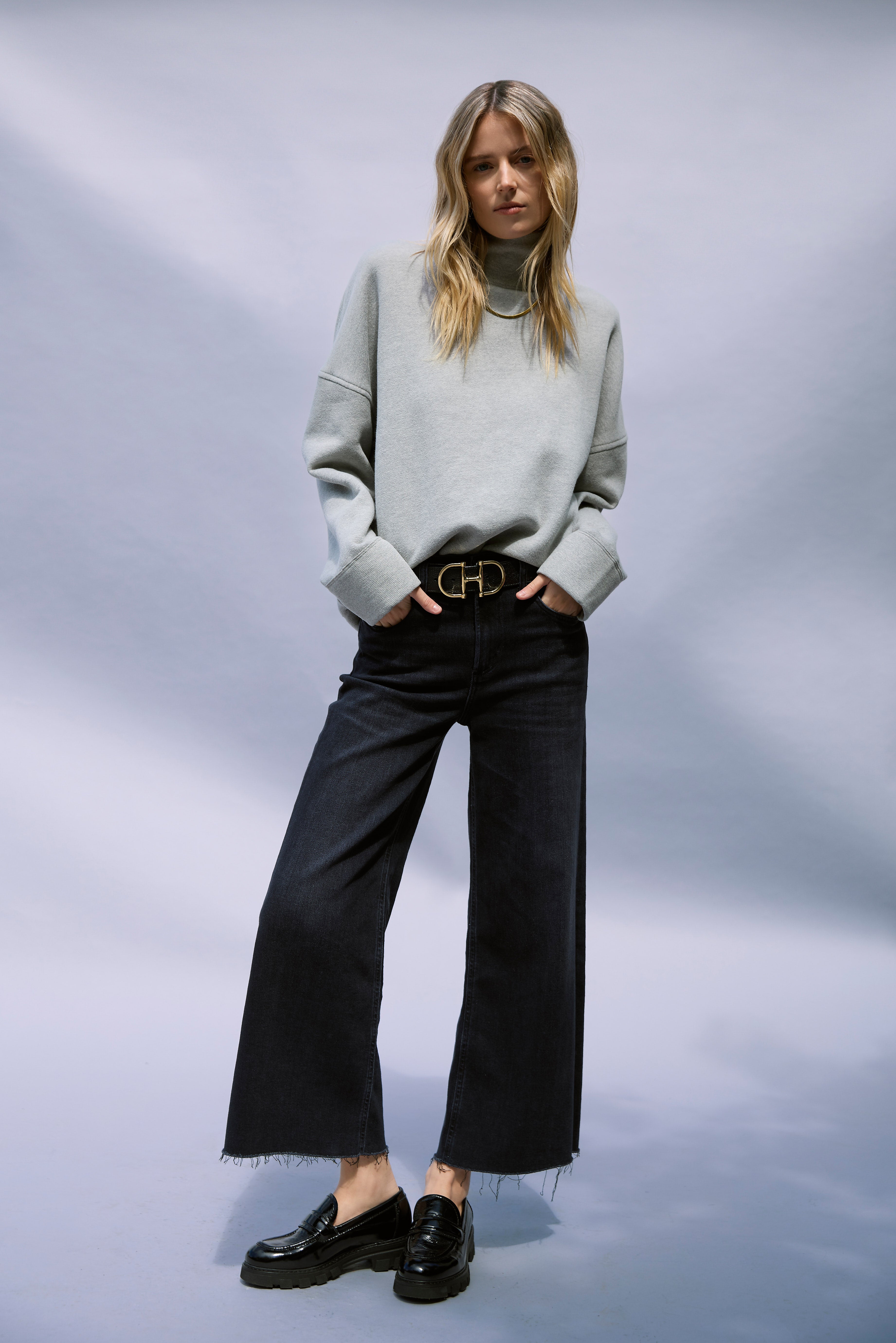 The Lyra Wide Leg Crop and the Cara Heather Grey Turtleneck by Citizens of Humanity accessorized with the Della loafer from La Canadienne